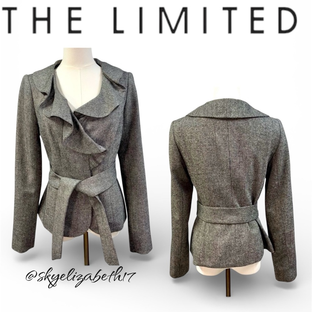 The Limited Collection Gray Tweed Ruffle Neckline Lady’s Jacket w/ Belt, M